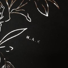 H.A.K 「エッジフローラ箔プリントTシャツ」0-1画像