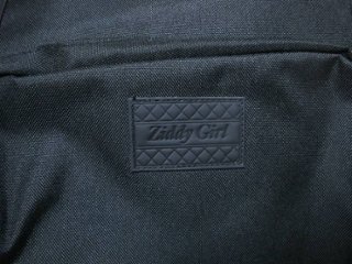 ZIDDY「ロゴ入りポーチ付きリュックサック」F画像