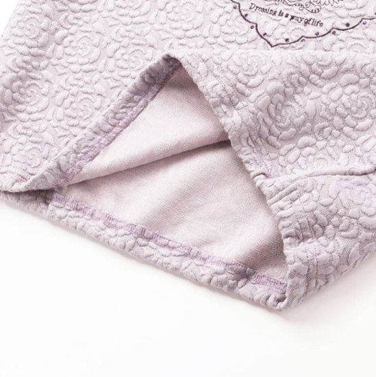 nexchic (ネクシック) 「ハート刺しゅう袖リボンキルトトレーナー」(110-150cm) 画像