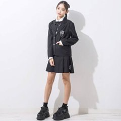 ZIDDY「ロゴエンブレムワッペン付きテーラードジャケット」(150-160cm)画像