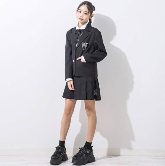 ZIDDY「ロゴエンブレムワッペン付きテーラードジャケット」(150-160cm)画像