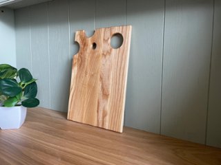 手作り木製チーズボード ＆ シャルキュトリープレート（アッシュ材 / 亜麻仁油仕上げ）画像
