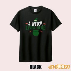 ハロウィン柄プリント半袖Ｔシャツ A-WITCH-LIVES-HERE ワンズプリント/WANS PRINT 5.6oz ヘビーウェイト ハロウィン柄/ハロウィーン柄　愛犬とリンクコーデ画像