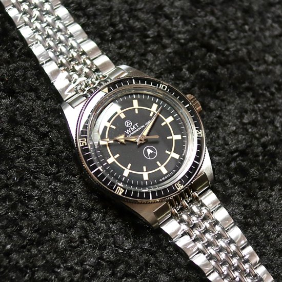 【WMT WATCH】Blackfin - MT.Fuji Edition / addition Original Dial - Metal Bracelet / 腕時計 メンズ おしゃれ画像