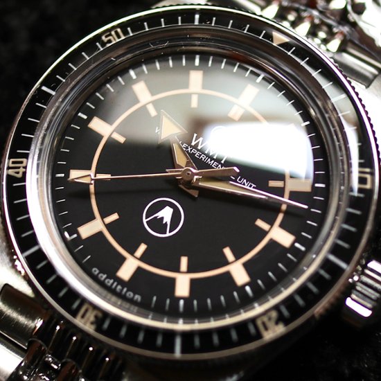 【WMT WATCH】Blackfin - MT.Fuji Edition / addition Original Dial - Metal Bracelet / 腕時計 メンズ おしゃれ画像