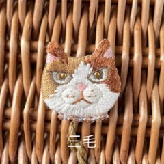 ハンドメイド猫さん刺繍アクセサリー画像