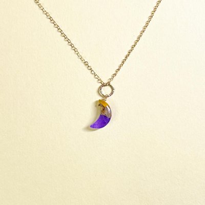 月形ペンダントヘッド・ネックレスチャーム「秋の夜」イエローパープルコッパー 14kgfの画像