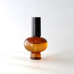 睡眠の悩みに。漢方医師が調香した眠れるアロマピローミスト画像