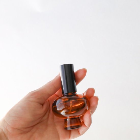 睡眠の悩みに。漢方医師が調香した眠れるアロマピローミスト画像