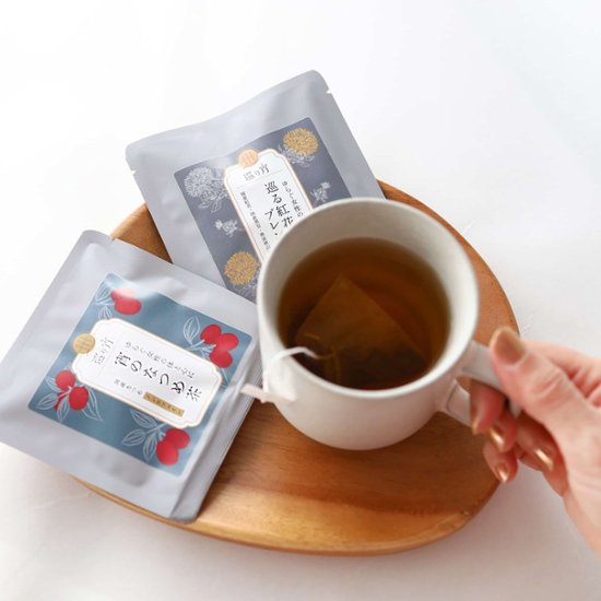 マットな質感とシックな色合いの重ねられるスタッキングマグカップ　ホワイト・グレー・ブラック画像