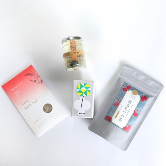 【なつめ茶】癒しの睡眠ギフトBOXセット（なつめ茶、五感アロマキャンドル、ハーブバスソルト、ピローミスト）画像