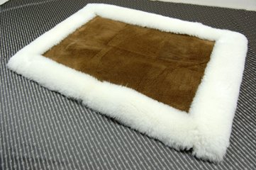 ミックスムートン　ラグマットの画像