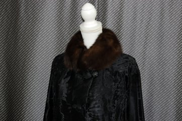 ロシアンブロードテール　ロングコート　ロシアンセーブルトリム画像