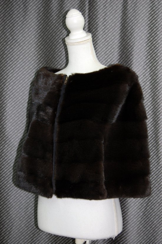 ブラックグラマミンク　スリットケープ画像