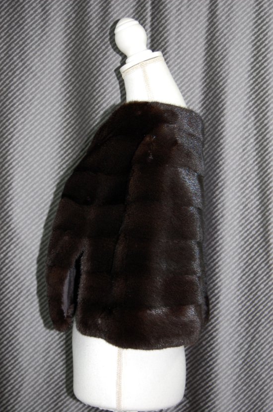 ブラックグラマミンク　スリットケープ画像