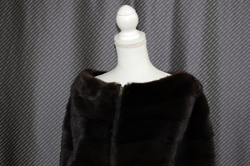 ブラックグラマミンク　スリットケープ画像