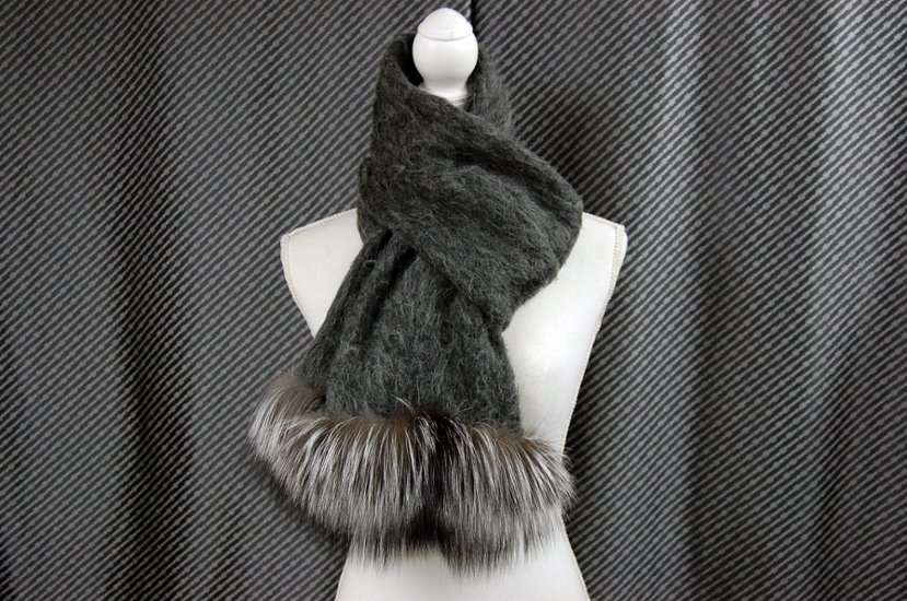 ウール＆モヘヤ混　ロングマフラー　シルバーフォックストリム画像