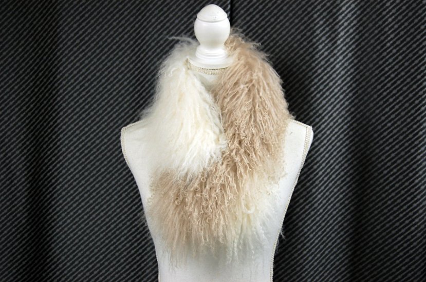 チベットラム　マフラー画像