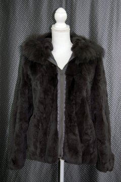 レッキス　フーディージャケット　ラクーントリムの画像