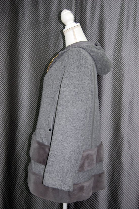 レッキスファー使い　ウール混＆ダウンリバーシブルフーディーコート画像