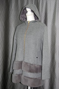 レッキスファー使い　ウール混＆ダウンリバーシブルフーディーコート画像