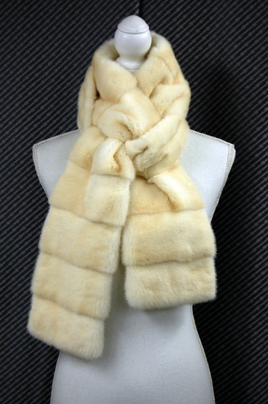 パールミンク　ロングマフラー画像
