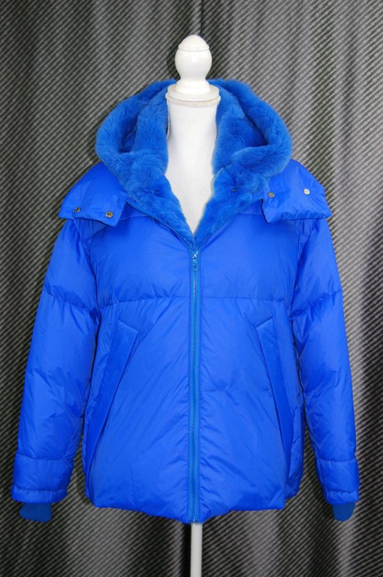 レッキスファー使い　フーディーダウンジャケット画像