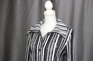 ラムレザー＆レース　リバーシブルロングジャケット画像