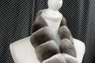 チンチラ　マフラー画像