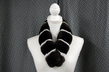 ブラックパールチンチラ　ダブルフェイスマフラーの画像