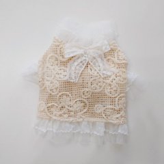 lace vest topsの画像