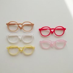 colorful glassesの画像