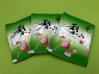 台湾烏龍茶　梨山茶　1パック3ケ入り　送料無料(離島、沖縄、北海道を除く国内に限り)画像