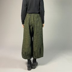 【遠州綿紬】タックワイドパンツ　あらし　無地　草色画像