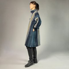 【遠州綿紬】オフタートルロングチュニック　重ね縞　「十六夜」紺画像