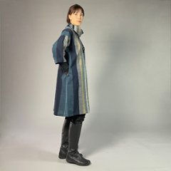 【遠州綿紬】オフタートルロングチュニック　重ね縞　「十六夜」紺画像