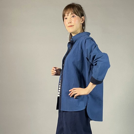 【備後絣】藍染め　台衿付きスタンドカラーブラウス　配色切り替え　中紺　青画像