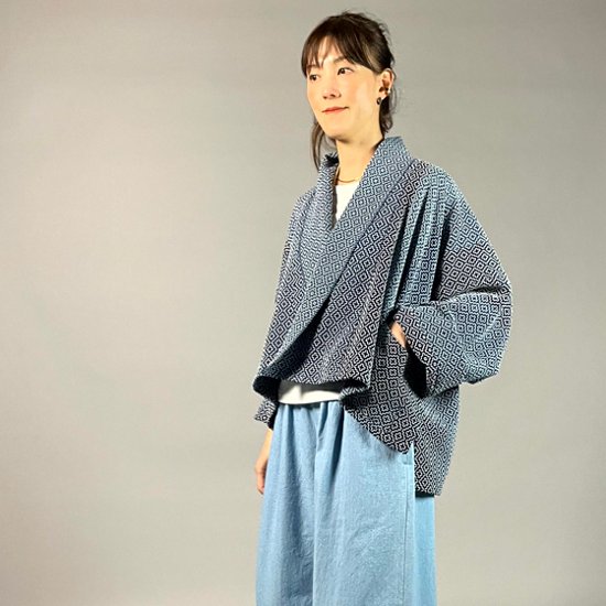 【遠州木綿】藍染め　羽織ショートジャケット　刺し子かつお縞ベース画像