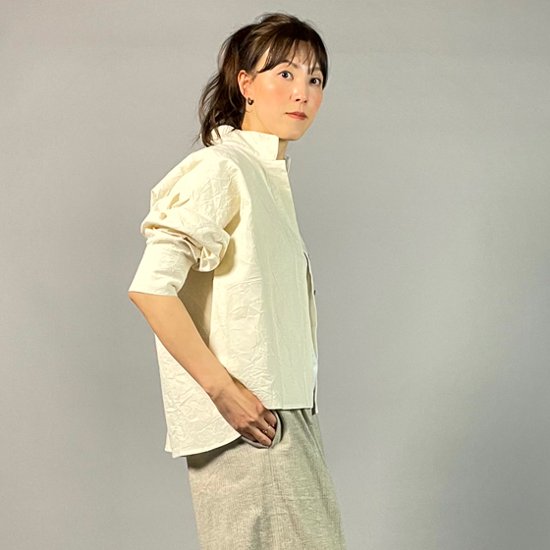 【亀田縞】ロングカフスショートブラウス　ワッシャー　オフホワイト画像