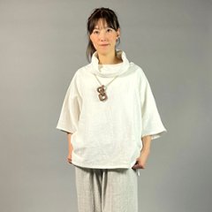 【備後絣】オフタートルプルオーバー　七分袖　白スラブの画像