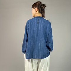 【備後絣】藍染め　前開きバルーン袖ブラウス　文人絣　中紺画像