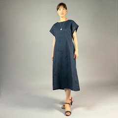 【近江ちぢみ】麻100％　フレンチ袖ワンピース　鉄紺の画像