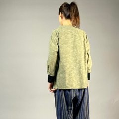 【亀田縞】ピンタックブラウス　　紬（つむぎ）イエロー　画像