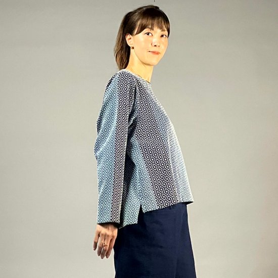 【遠州木綿】ノーカラープルオーバー　藍染 刺し子織：柿の花 / カツオ縞画像