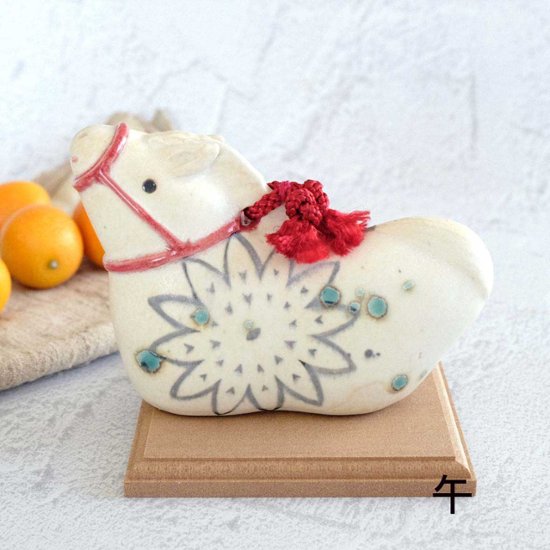 干支置物・午画像