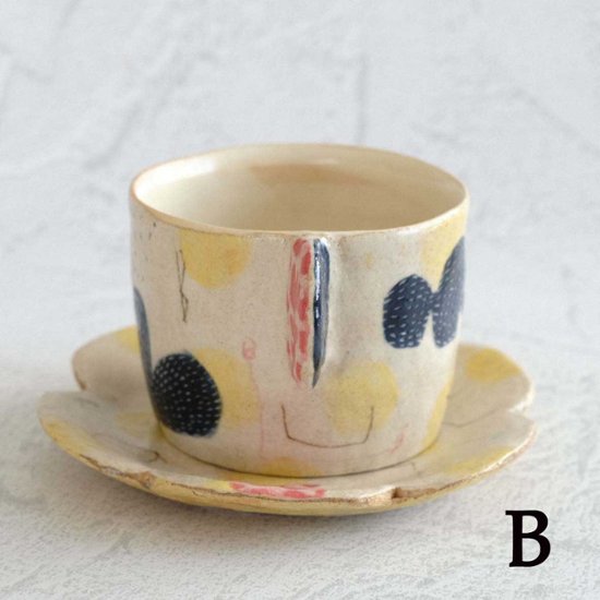カップ＆ソーサー画像