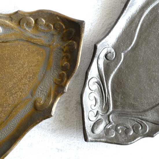 アラベスク文長皿画像