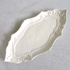 アラベスク文長皿画像