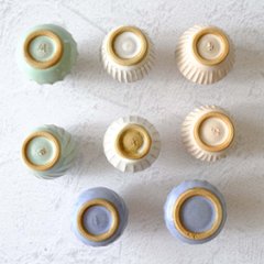 野の花一輪挿し画像