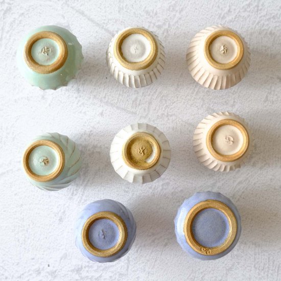 野の花一輪挿し画像